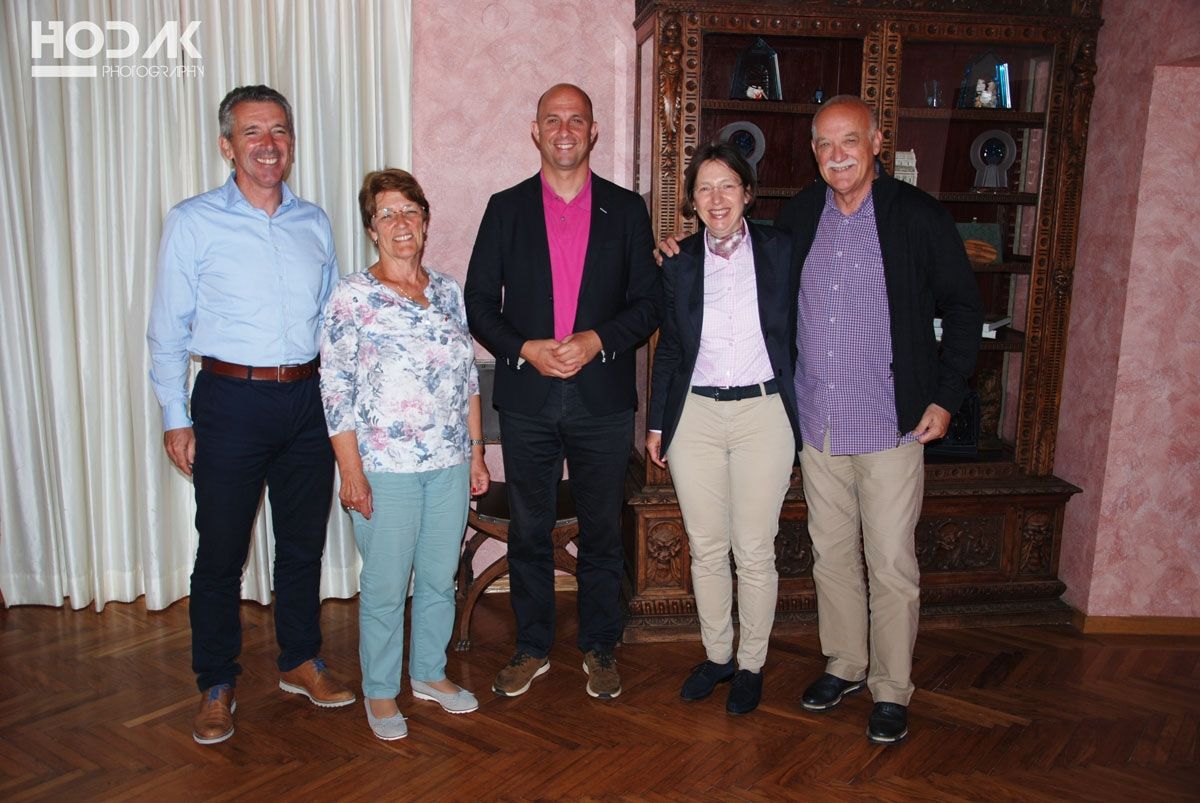 Gradonačelnik Raba Nikola Grgurić primio drage gošće iz prijateljskog Königsbrunna