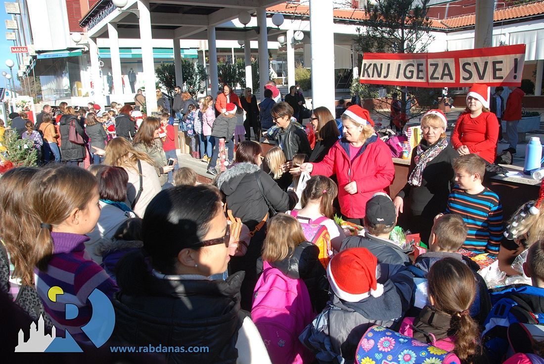 Učeničkim božićnim sajmom prikupljeno čak 13.418,30 kuna