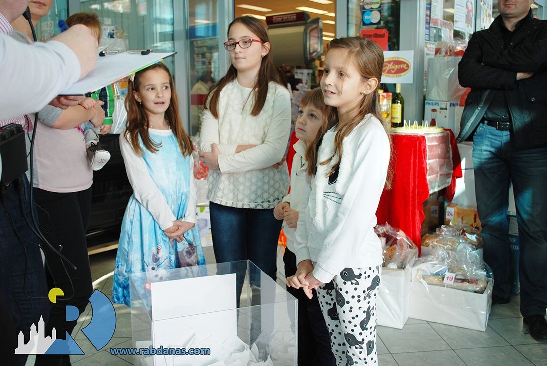 U Shopping centru „Petra“ izvučeni dobitnici božićno-novogodišnje nagradne igre