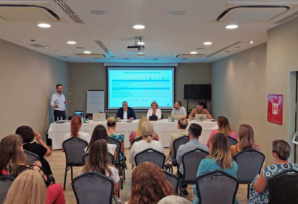 Na Rabu održan koordinacijski sastanak s turističkim zajednicama Kvarnera Na Rabu održan koordinacijski sastanak s turističkim zajednicama Kvarnera