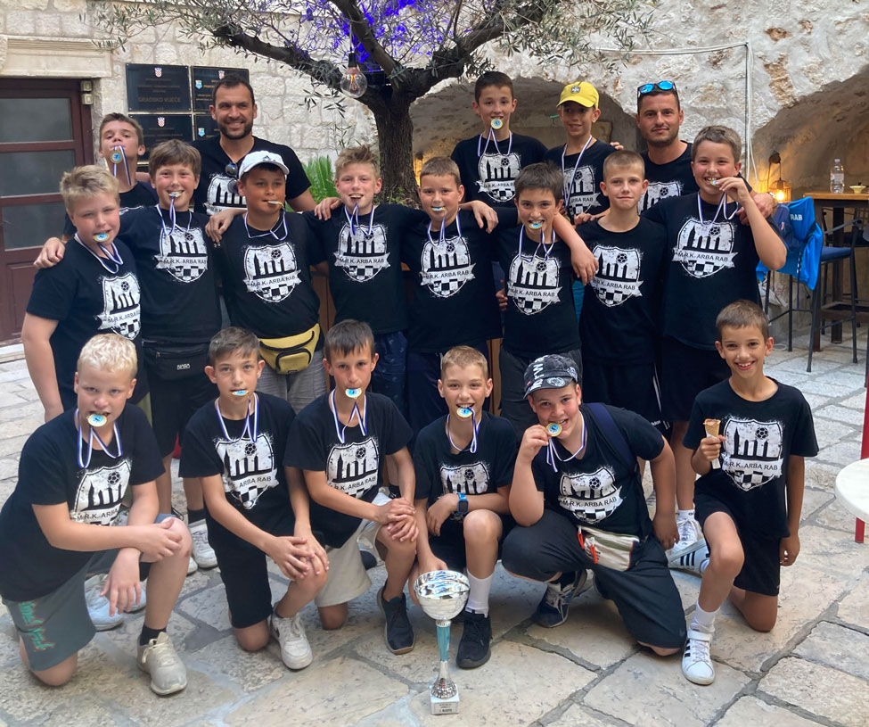 Dječaci MRK Arba Rab U11 prvaci Županije!