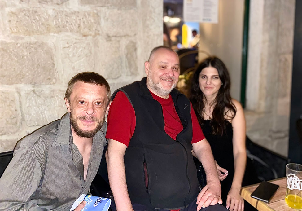 Intervju s Tinom Vukov i Matijom Dedićem nakon rapskog koncerta za pamćenje Intervju s Tinom Vukov i Matijom Dedićem nakon rapskog koncerta za pamćenje