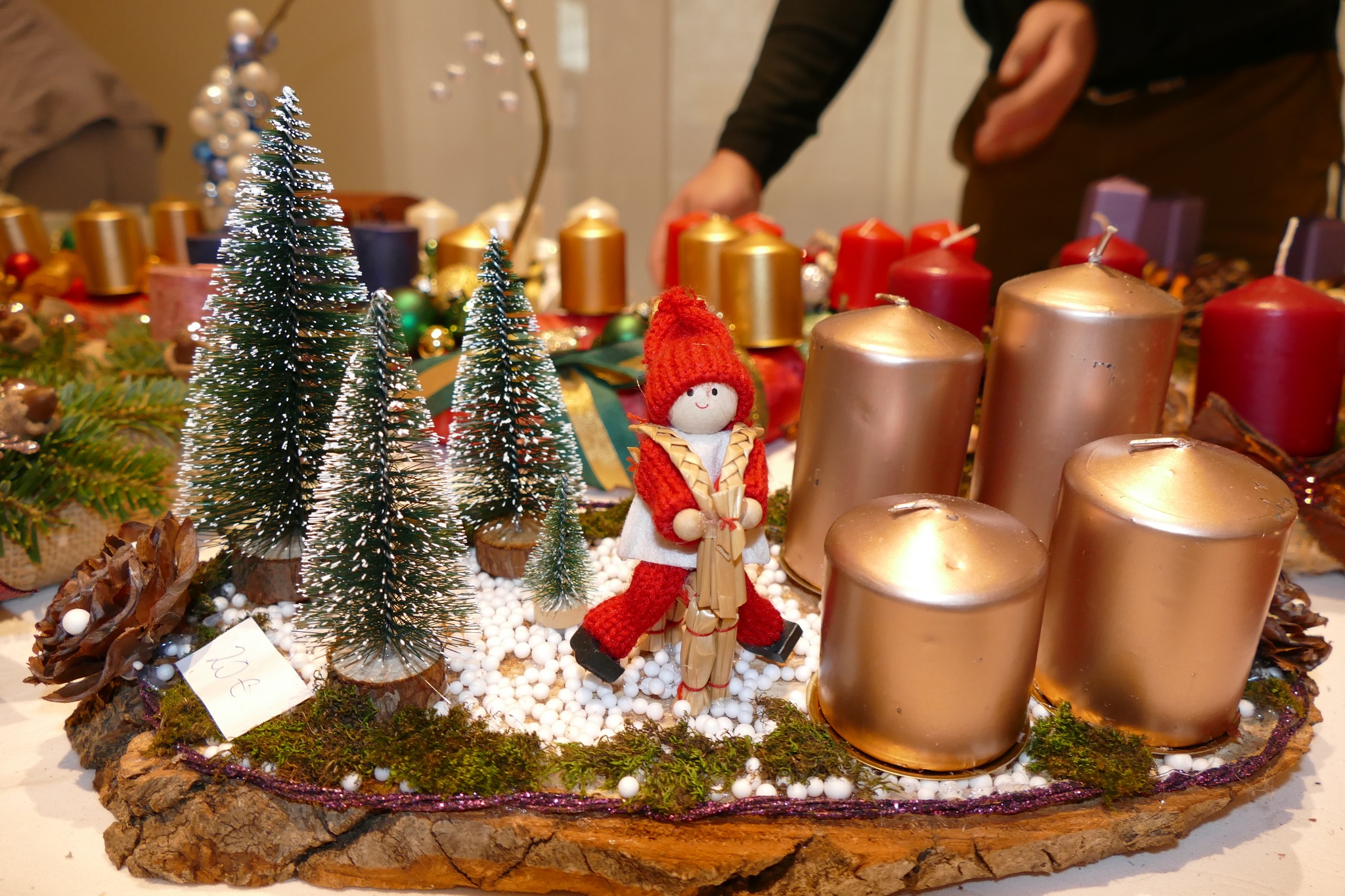 Posjetite Božićnu izložbu adventskih vjenčića i blagdanskih ukrasa