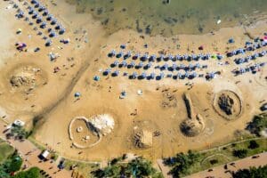 Večeras na Rajskoj plaži: Završna večer 15. Festivala skulptura u pijesku