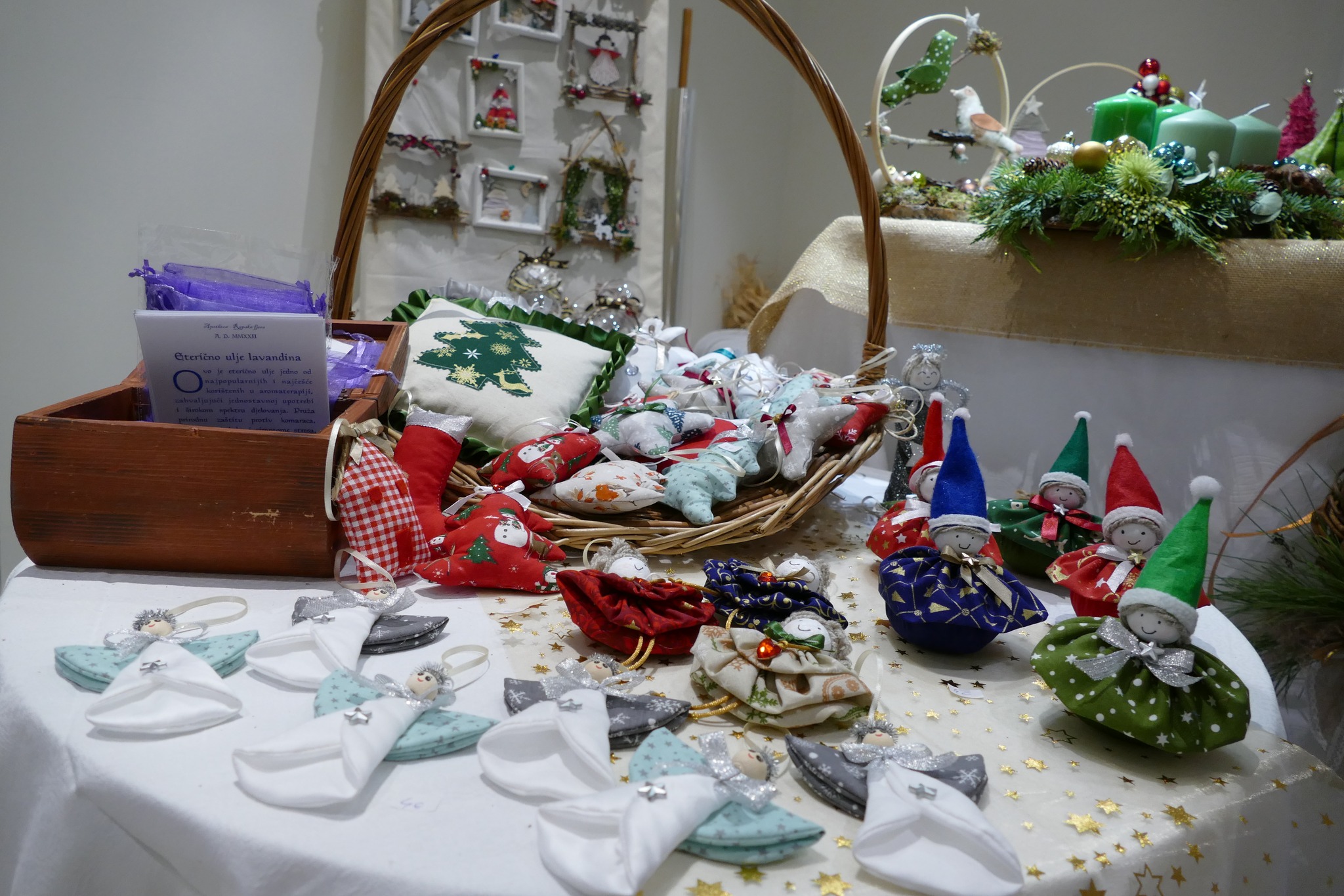 U utorak se otvara tradicionalna Božićna izložba ŽSB Insula i Udruge Anima