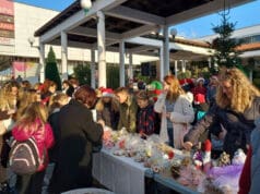 Božićni sajam u organizaciji OŠ Ivana Rabljanina