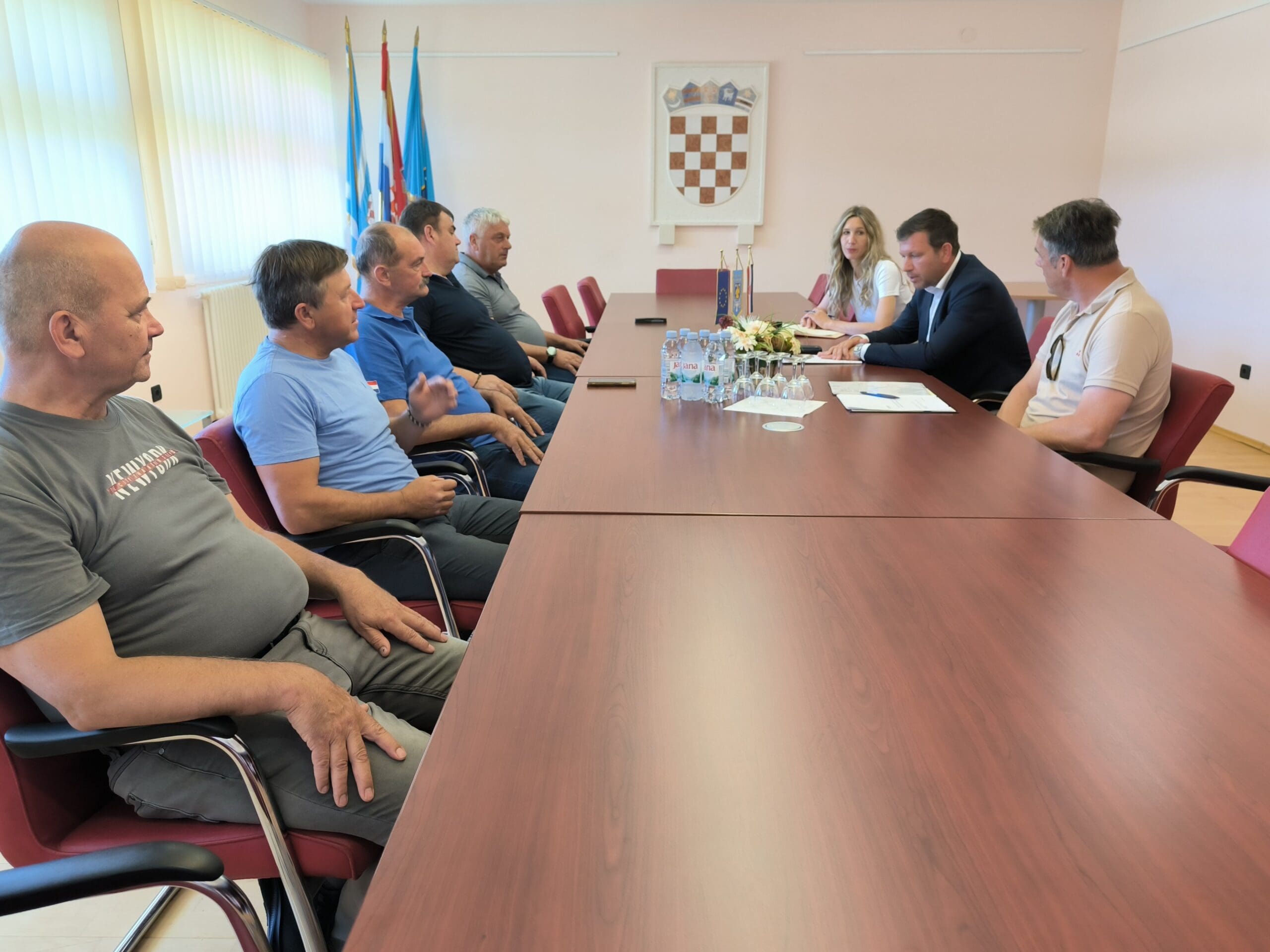 Potpisan ugovor za izgradnju spomenika braniteljima u Loparu – pogledajte kako će izgledati