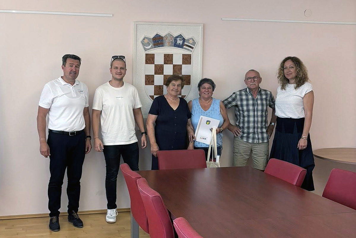 Bračni par Stefko već 40 godina vjerni Loparu: “Ovdje smo pronašli svoj drugi dom” Bračni par Stefko već 40 godina vjerni Loparu: “Ovdje smo pronašli svoj drugi dom”
