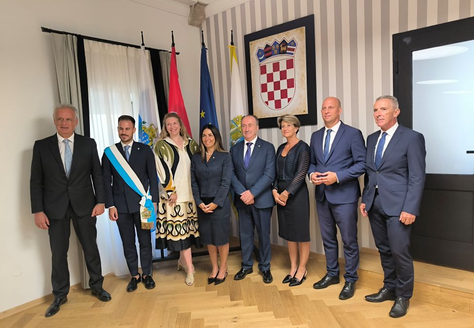 Evo kako je protekao službeni prijem za delegaciju Republike San Marino Evo kako je protekao službeni prijem za delegaciju Republike San Marino