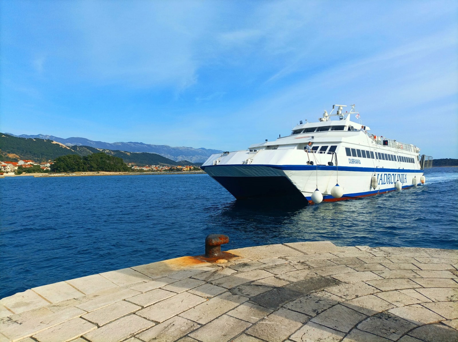 Obavijest za putnike na katamaranskoj liniji Novalja – Rab – Rijeka