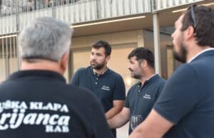Klapa Krinaca, Krinaca, Klapa, rab