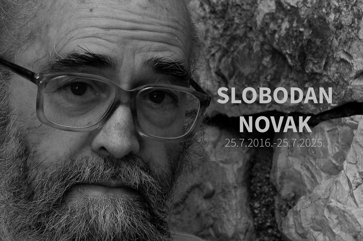 SLOBODAN NOVAK – Devet godina od književnikovog konačnog povratka iznova pronađenom zavičaju SLOBODAN NOVAK – Devet godina od književnikovog konačnog povratka iznova pronađenom zavičaju
