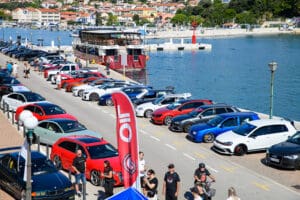Večeras potrebno izmjestiti vozila iz centra Raba zbog 8. Custom car showa