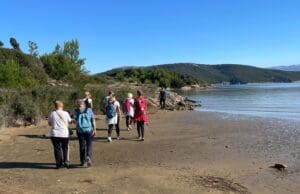 Šetnjom divnim krajolicima, GDCK Rab i CZKiS Lopar obilježili Svjetski dan hodanja