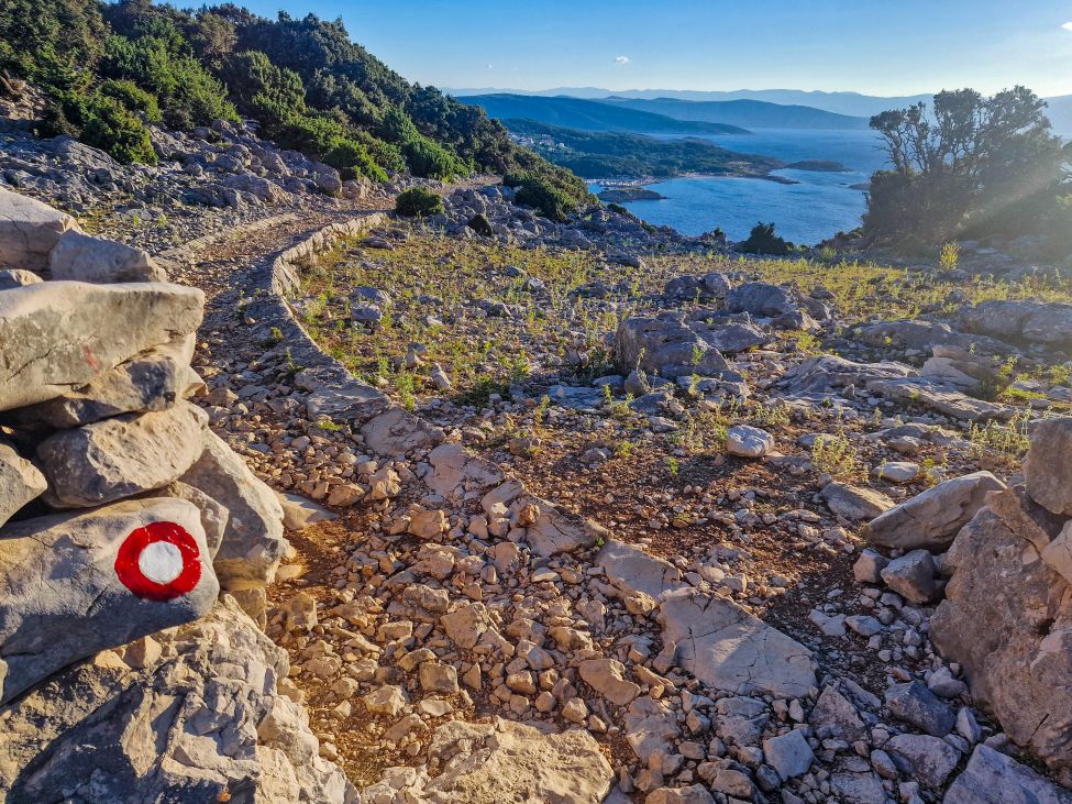 Ludi Brav Challenge 2025. | Jeste li spremni za izazovnu i predivnu planinarsku trail utrku? Ludi Brav Challenge 2025. | Jeste li spremni za izazovnu i predivnu planinarsku trail utrku?
