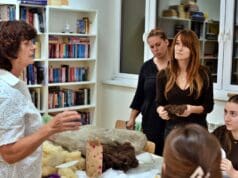 FOTO | Pogledajte kako je bilo na radionici filcanja vune u Loparu