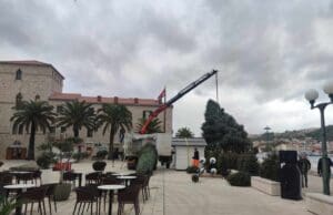 Posebne adventske pogodnosti na Najljepšem otočnom adventu na Rabu