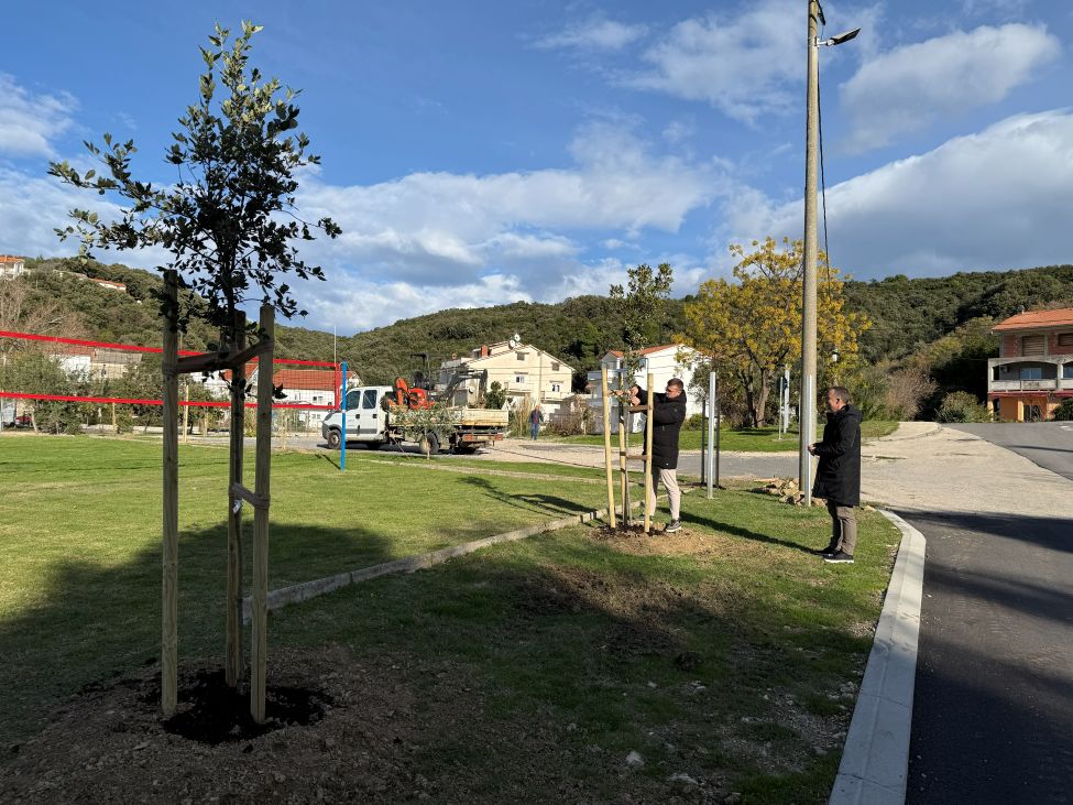 TZG Raba zasadila 15 sadnica ususret Najljepšem otočnom adventu
