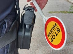 Policija u Banjolu iza ponoći zaustavila 40-godišnjeg vozača pod utjecajem alkohola