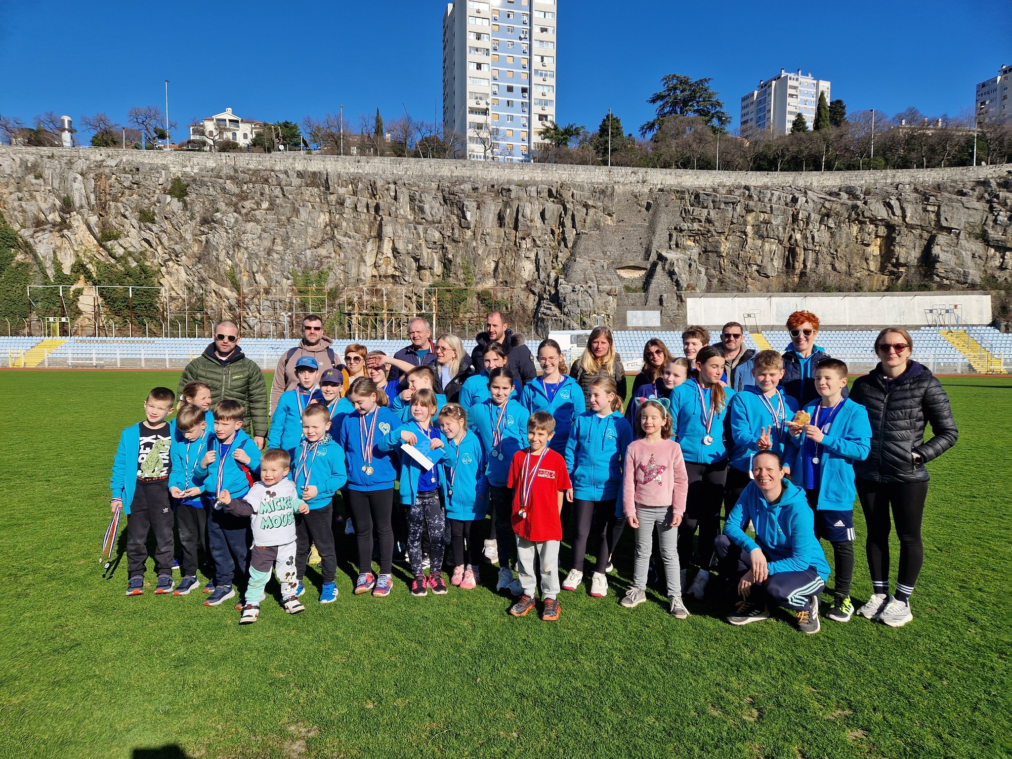 Triatlon klub Rab zablistao na Kantridi! Rekordnih 21 natjecatelj na akvatlonu!