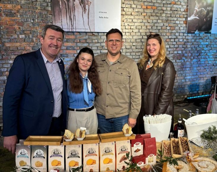 Rab se predstavio slasticama i otočnim pićima na otvorenju gastronomskog projekta Kvarnera