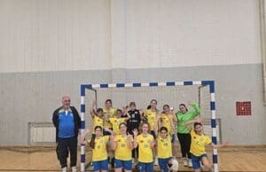 Poraz i pobjeda za rapske U12 rukometašice!
