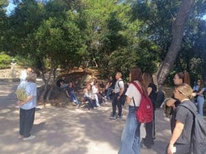 Učionica u prirodi: Učenici rapske srednje škole istraživali tajne park-šume Komrčar