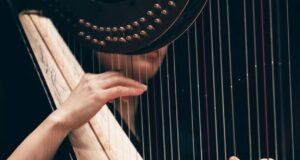 U ponedjeljak na Trgu slobode jutarnji koncert harfe
