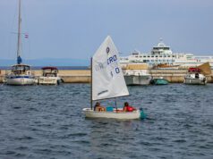 Ljeto u Loparu ispunjeno morskim avanturama – prijavite djecu na Školu sportova na moru!