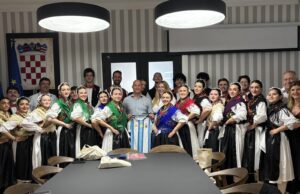 Mladi čuvari hrvatske baštine iz Argentine donijeli dašak Buenos Airesa na jubilarnu 25. Rabsku fjeru