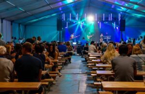 Mala Gospa u Loparu donosi cjelodnevni program – mise, gastro ponuda, sajam, folklor i večernji koncert Jola