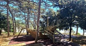 Završeno novo dječje igralište nadomak Rajske plaže
