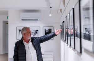 Fotografije koje čuvaju sjećanje na Jadran pedesetih: U Galeriji Rab otvorena izložba „Velikani hrvatske fotografije 50-ih“