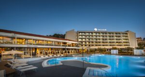 Učenici trećih razreda OŠ Ivana Rabljanina na usavršavanju plivanja u hotelu Valamar Padova